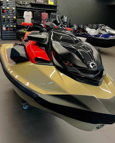 2025-sea-doo-rxp-x-325-tech-package-jetski-big-1